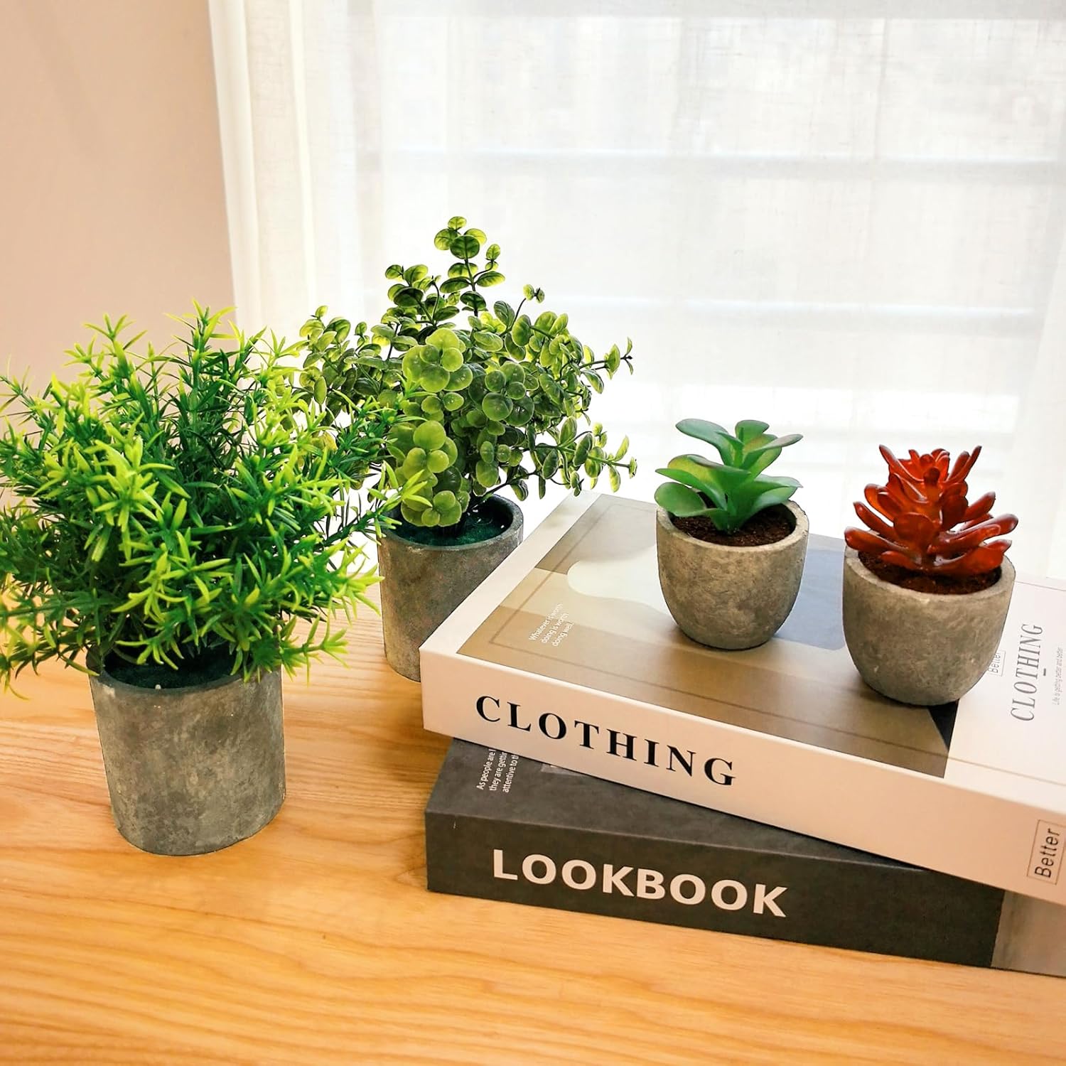 lookbook image shop_this_look_amDhCa